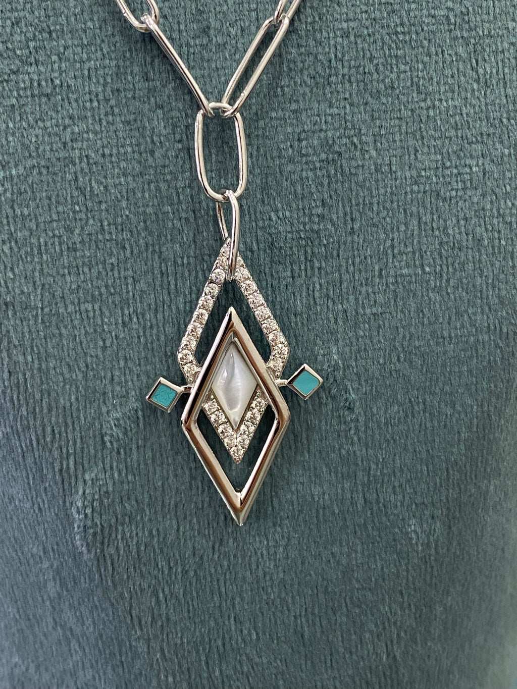 Sautoir Héritage Élégant