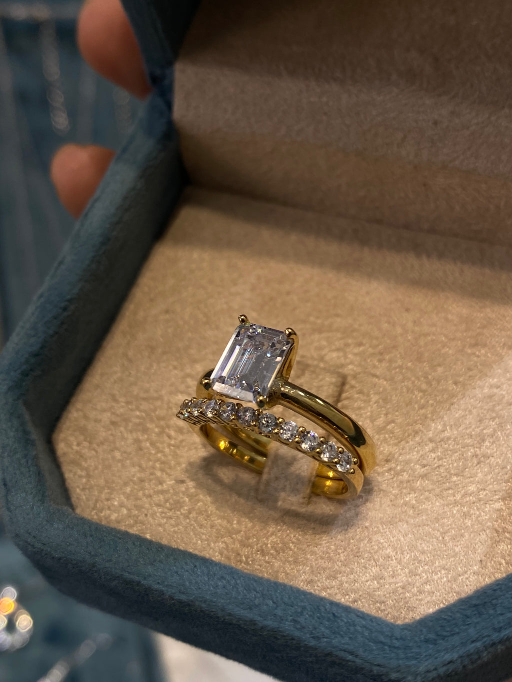 Bague Rectangle avec Alliance