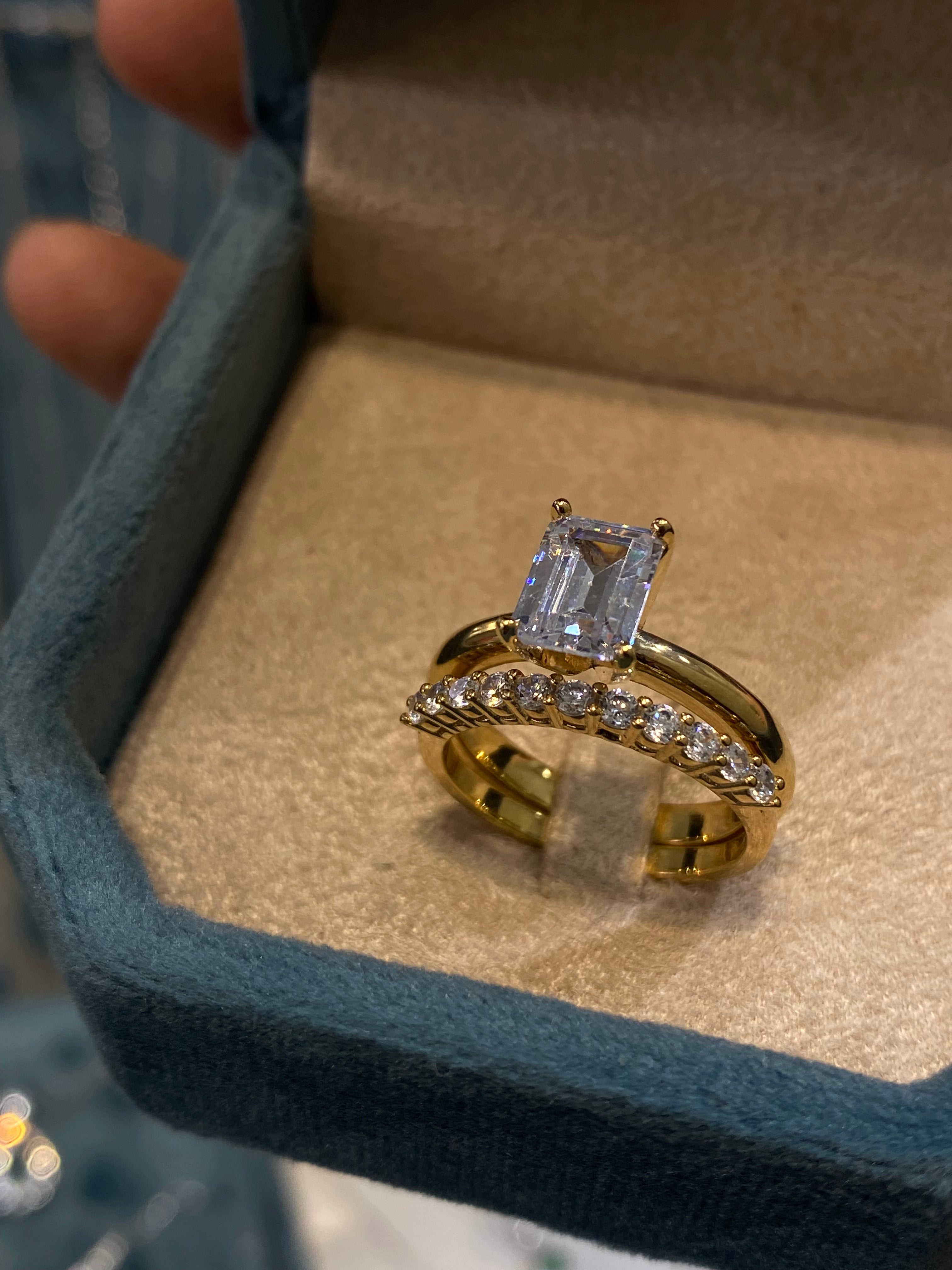 Bague Rectangle avec Alliance